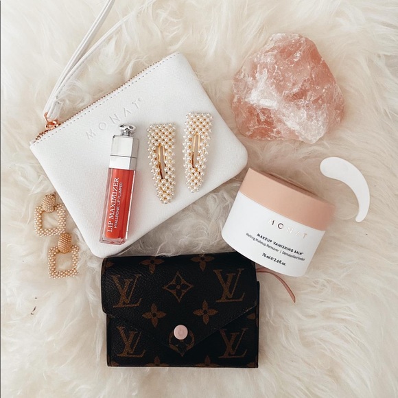 New Makeup Vanishing Balm MONAT - Picture 8 of 11